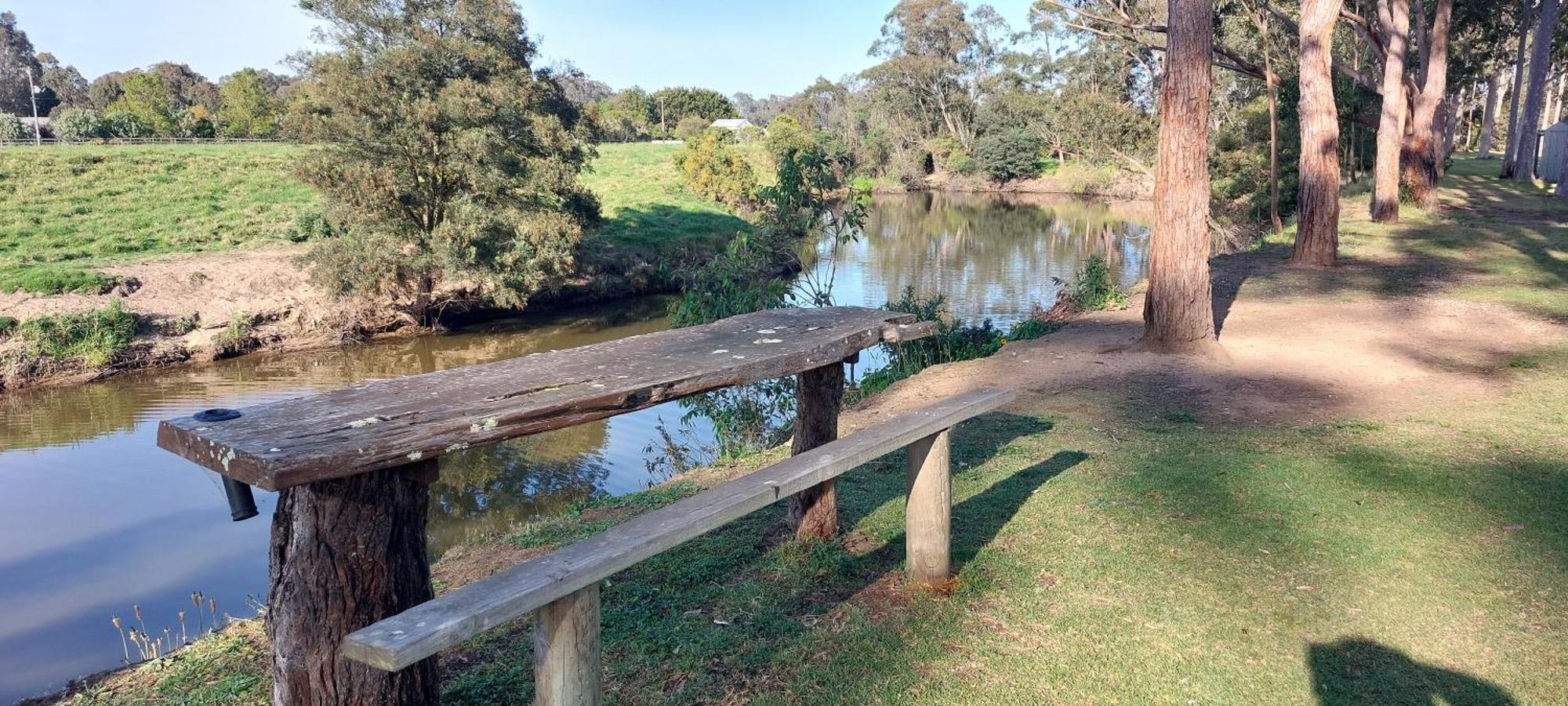 Sale Caravan Park *