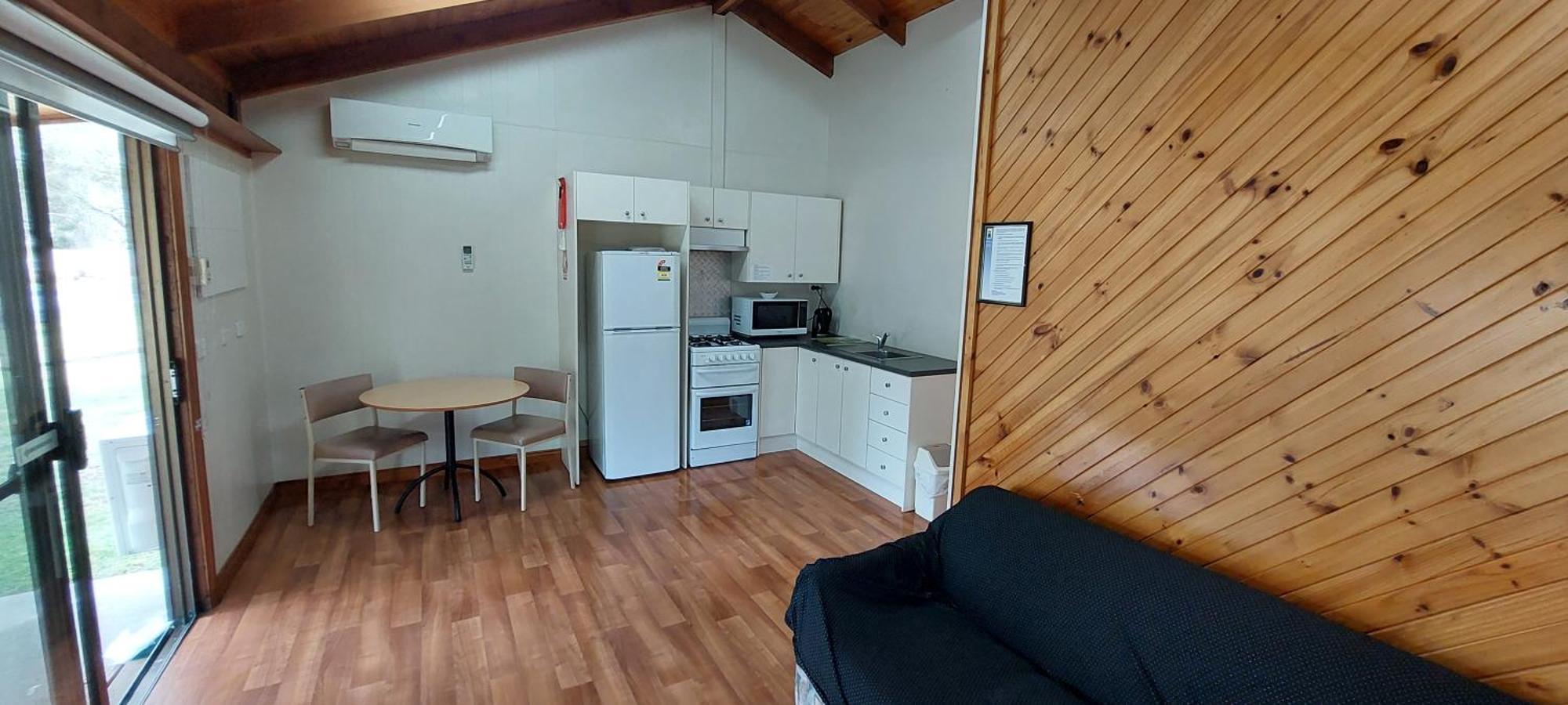 Sale Caravan Park * Sale
