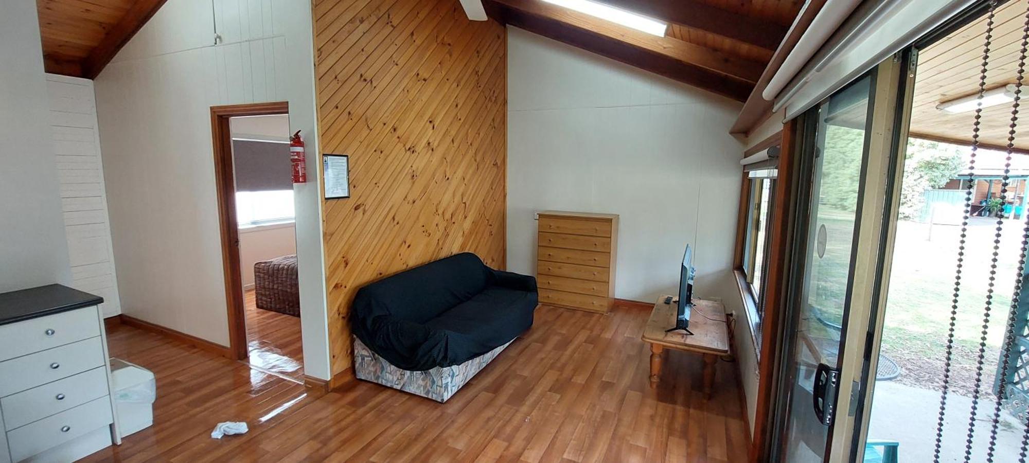 Sale Caravan Park * Sale
